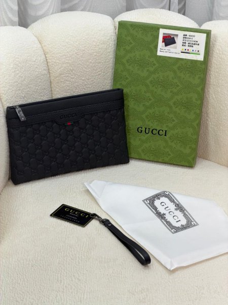 شنط كلاتش قوتشي